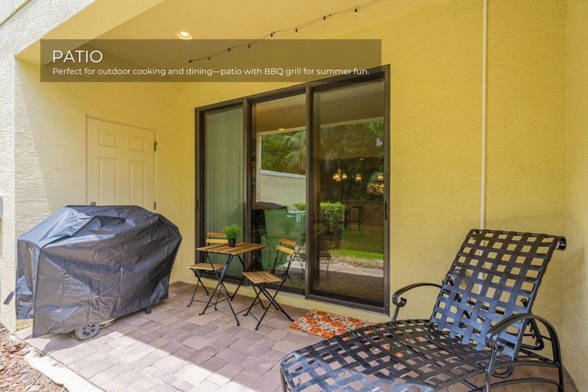 3bd Townhouse , Themed , 10 Min To , Gated *